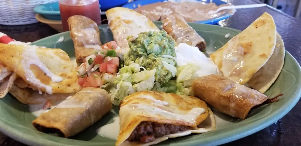Sampler Plate